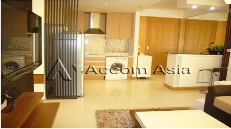  1 Bedroom  Condominium For Rent in Sukhumvit, Bangkok  near BTS Phrom Phong (1516044)