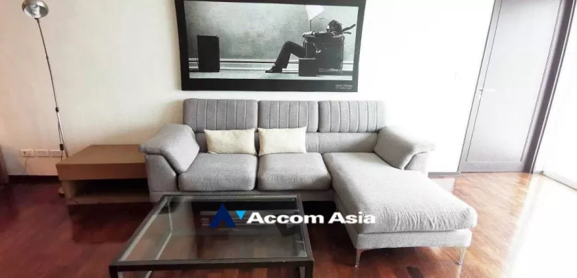  1 Bedroom  Condominium For Rent in Sukhumvit, Bangkok  near BTS Thong Lo (1516045)