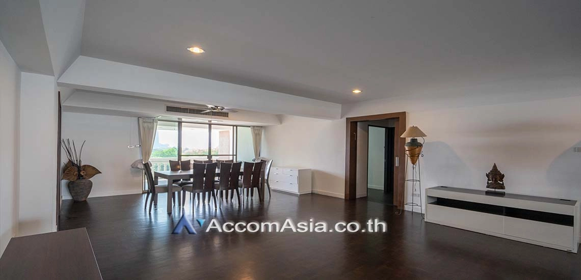 Pet friendly |  3 Bedrooms  Apartment For Rent in Sukhumvit, Bangkok  near BTS Asok - MRT Sukhumvit (1416080)