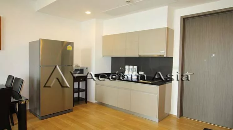  1 Bedroom  Condominium For Rent in Sukhumvit, Bangkok  near BTS Phrom Phong (1516102)