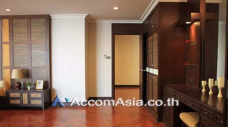 Big Balcony, Pet friendly |  3 Bedrooms  Apartment For Rent in Sukhumvit, Bangkok  near BTS Asok - MRT Sukhumvit (1416143)