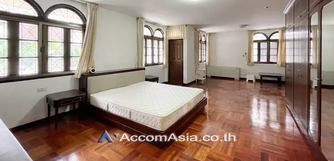 4  4 br House For Rent in Sukhumvit ,Bangkok BTS Thong Lo 2316174