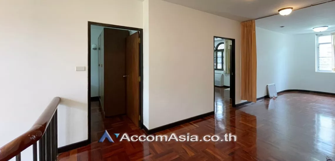 6  4 br House For Rent in Sukhumvit ,Bangkok BTS Thong Lo 2316174