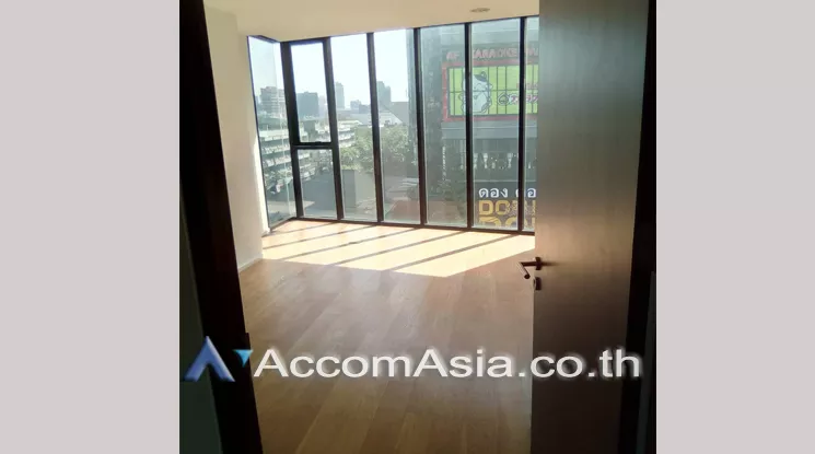  2 Bedrooms  Condominium For Sale in Sukhumvit, Bangkok  near BTS Thong Lo (1516205)