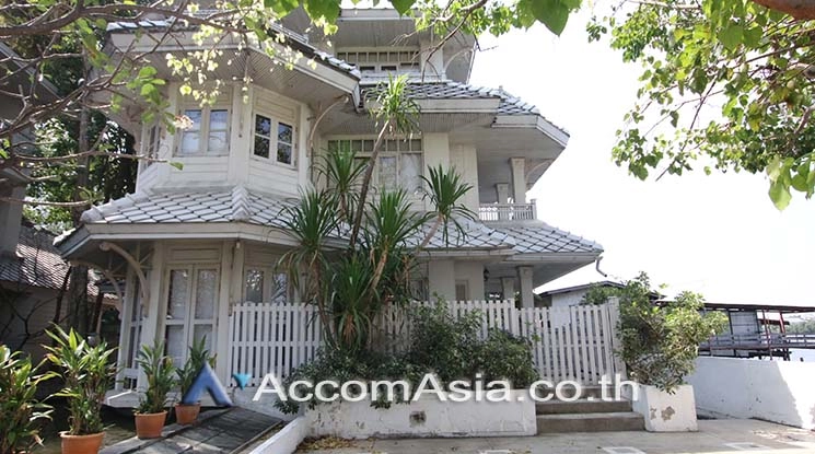  2  4 br House For Rent in Dusit ,Bangkok  at House by Chaophraya River 20664