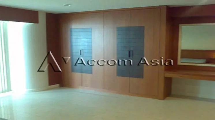 5  1 br Condominium For Rent in Silom ,Bangkok BTS Surasak at lebua at State Tower 1516309