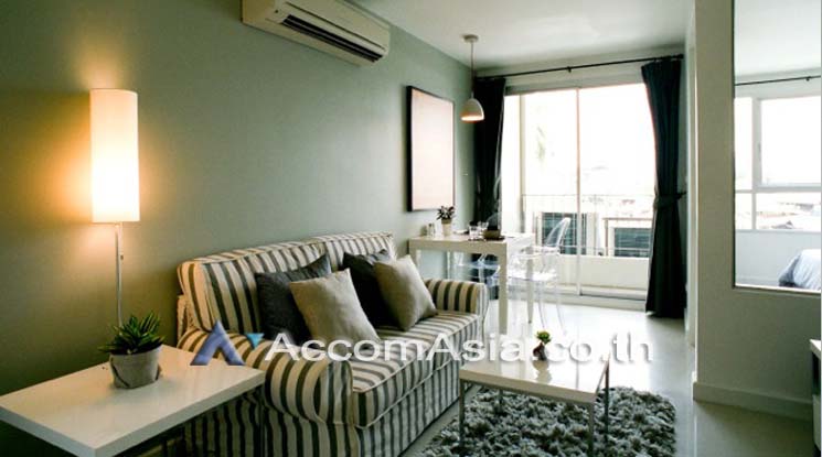  1 Bedroom  Condominium For Rent in Sukhumvit, Bangkok  near BTS Thong Lo (1516447)