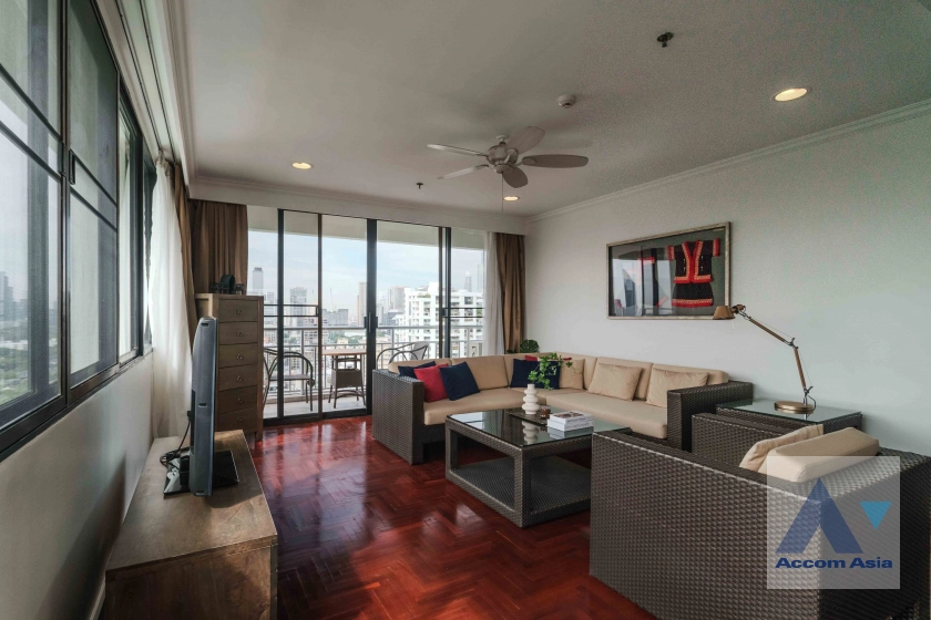 Big Balcony |  2 Bedrooms  Condominium For Rent in Sukhumvit, Bangkok  near BTS Nana (1516494)