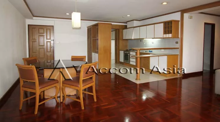  2 Bedrooms  Condominium For Rent in Sukhumvit, Bangkok  near BTS Asok - MRT Sukhumvit (1516751)