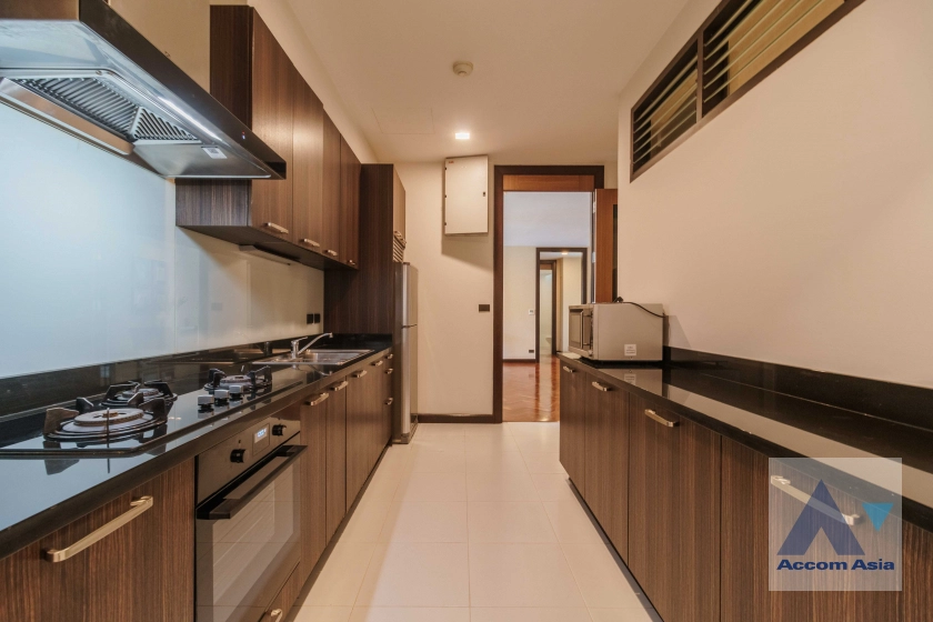 Big Balcony |  2 Bedrooms  Apartment For Rent in Sukhumvit, Bangkok  near BTS Ekkamai (1416783)