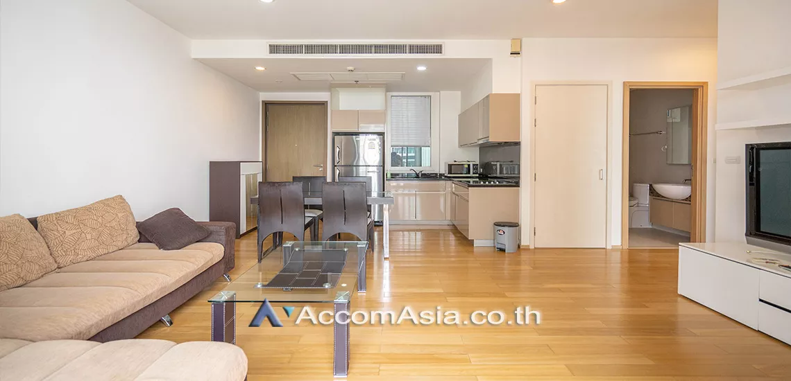  2 Bedrooms  Condominium For Rent in Sukhumvit, Bangkok  near BTS Phrom Phong (1516820)