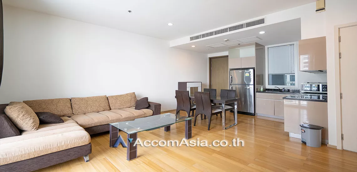  2 Bedrooms  Condominium For Rent in Sukhumvit, Bangkok  near BTS Phrom Phong (1516820)