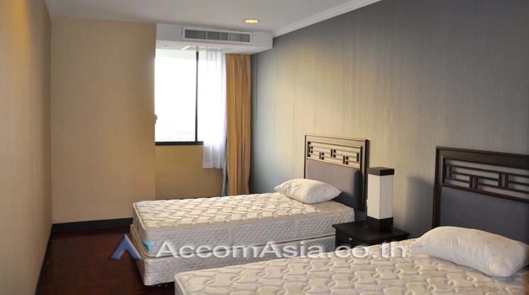 10  2 br Condominium For Rent in Sukhumvit ,Bangkok BTS Nana at Lake Green 1516839