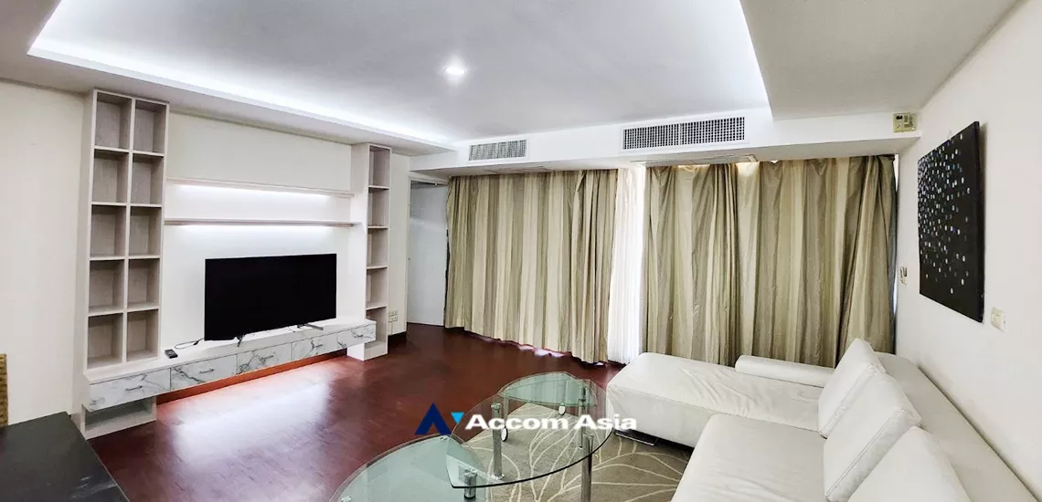  2 Bedrooms  Condominium For Rent in Sukhumvit, Bangkok  near BTS Asok - MRT Sukhumvit (1516873)