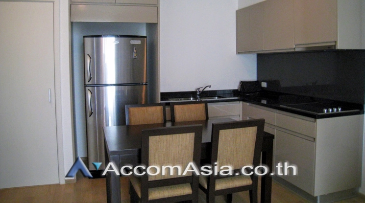  2 Bedrooms  Condominium For Rent in Sukhumvit, Bangkok  near BTS Phrom Phong (1516962)