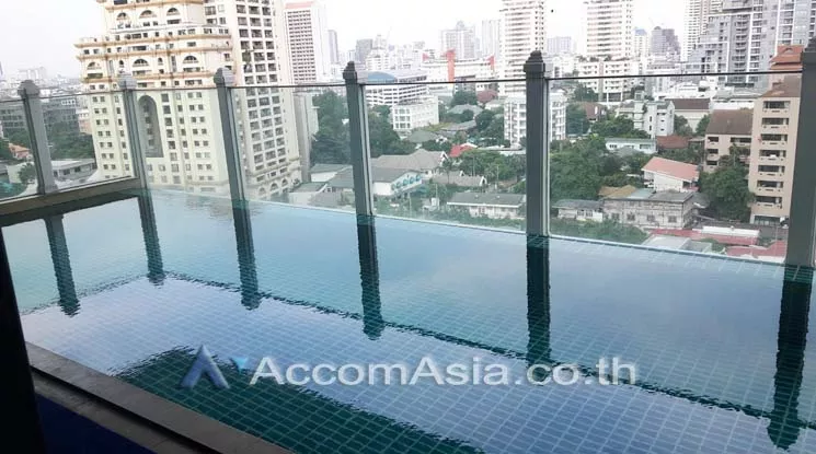 Huge Terrace, Private Swimming Pool, Duplex Condo |  Le Raffine Sukhumvit 39 Condominium  2 Bedroom for Rent BTS Phrom Phong in Sukhumvit Bangkok