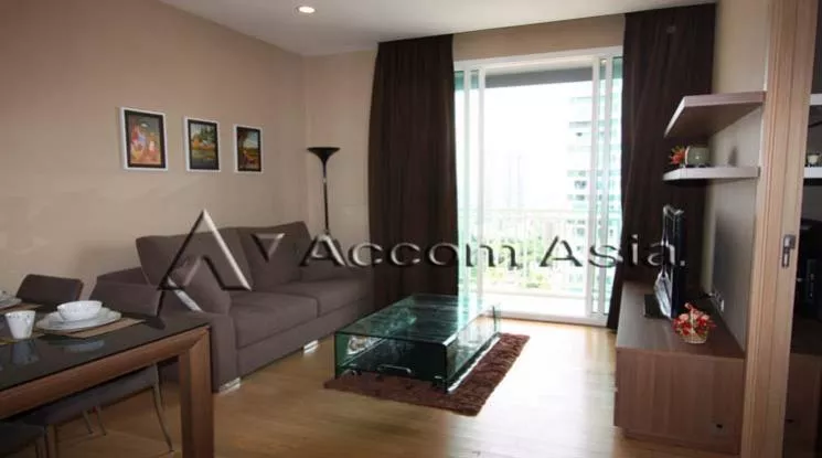  1 Bedroom  Condominium For Rent in Sukhumvit, Bangkok  near BTS Phrom Phong (1516998)