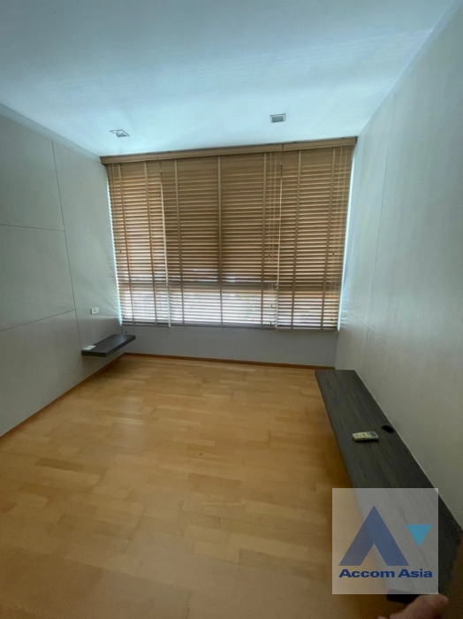 8  2 br Condominium For Rent in Sukhumvit ,Bangkok BTS Ekkamai at Issara at Sukhumvit 42 1517017