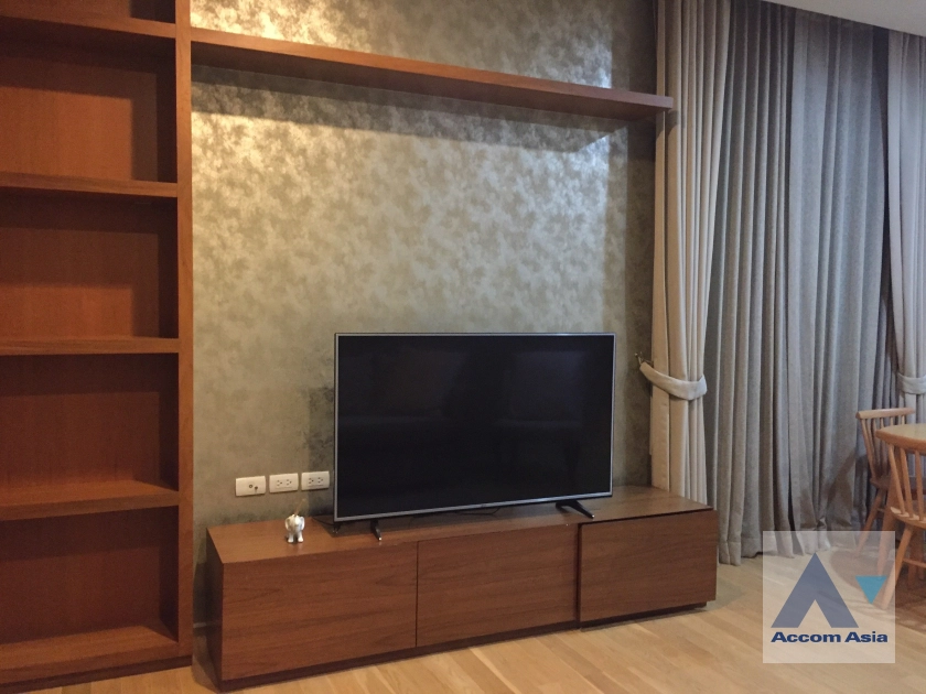  2 Bedrooms  Condominium For Rent & Sale in Sukhumvit, Bangkok  near BTS Phrom Phong (1517074)