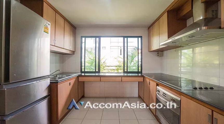 6  3 br Apartment For Rent in Sukhumvit ,Bangkok BTS Phrom Phong at Peaceful Living in CBD 1417153