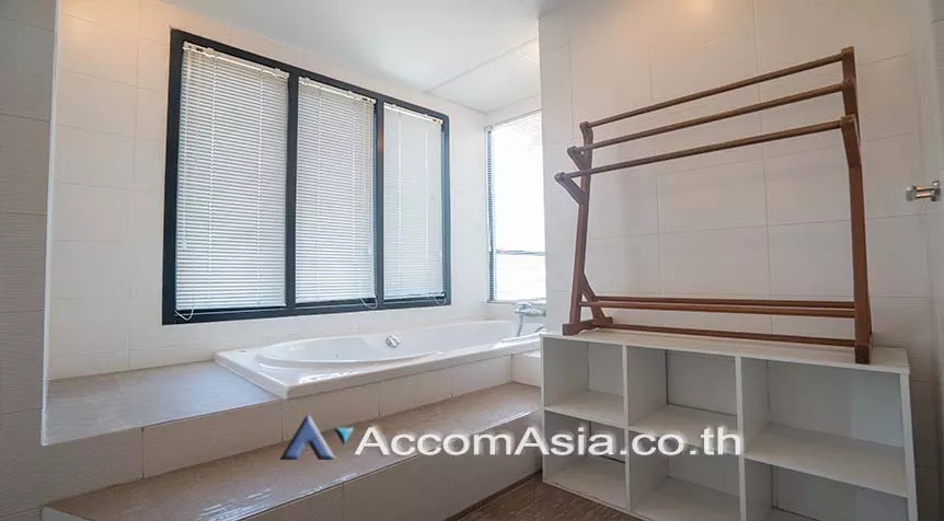 12  3 br Apartment For Rent in Sukhumvit ,Bangkok BTS Phrom Phong at Peaceful Living in CBD 1417153