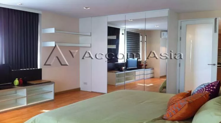  1 Bedroom  Apartment For Rent in Sukhumvit, Bangkok  near BTS Nana (1417180)