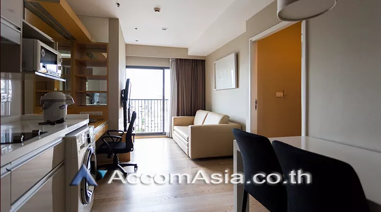  1 Bedroom  Condominium For Rent & Sale in Sukhumvit, Bangkok  near BTS Thong Lo (1517199)