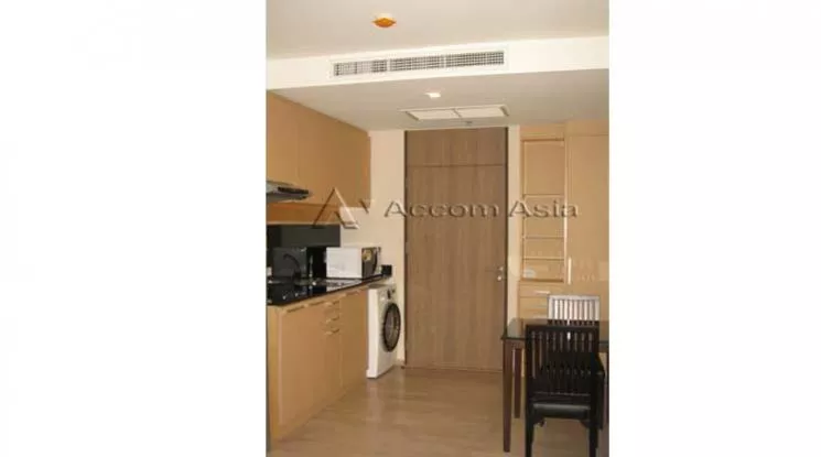  1 Bedroom  Condominium For Rent in Sukhumvit, Bangkok  near BTS Thong Lo (1517205)