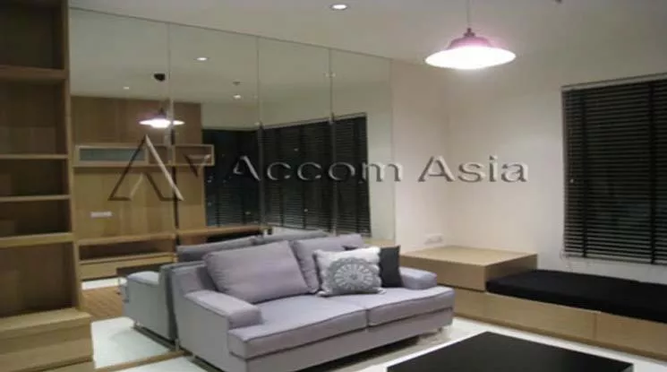  1 Bedroom  Condominium For Rent in Sukhumvit, Bangkok  near BTS Phrom Phong (1517254)