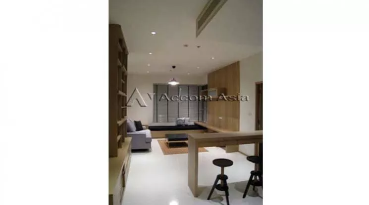  1 Bedroom  Condominium For Rent in Sukhumvit, Bangkok  near BTS Phrom Phong (1517254)