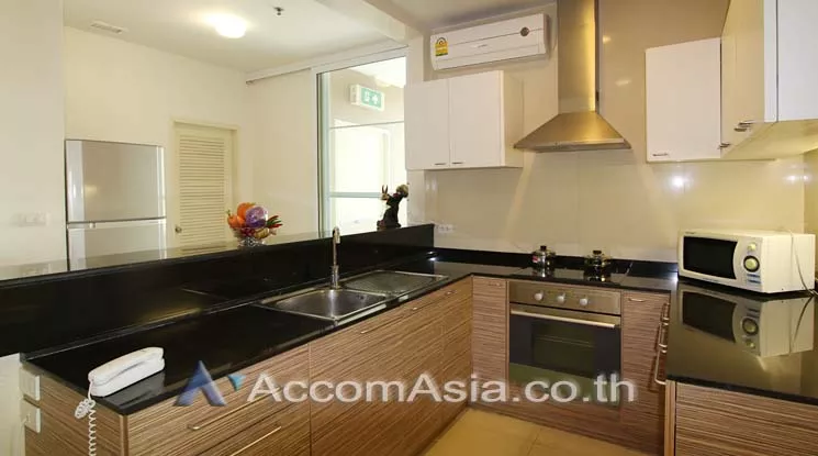 Big Balcony, Pet friendly |  3 Bedrooms  Apartment For Rent in Sukhumvit, Bangkok  near BTS Phrom Phong (1417283)