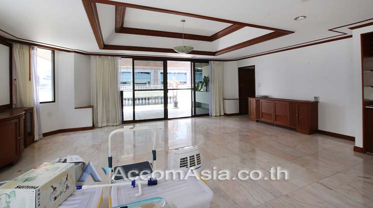 Duplex Condo, Penthouse, Pet friendly |  4 Bedrooms  Apartment For Rent in Ploenchit, Bangkok  near BTS Ratchadamri (1417324)