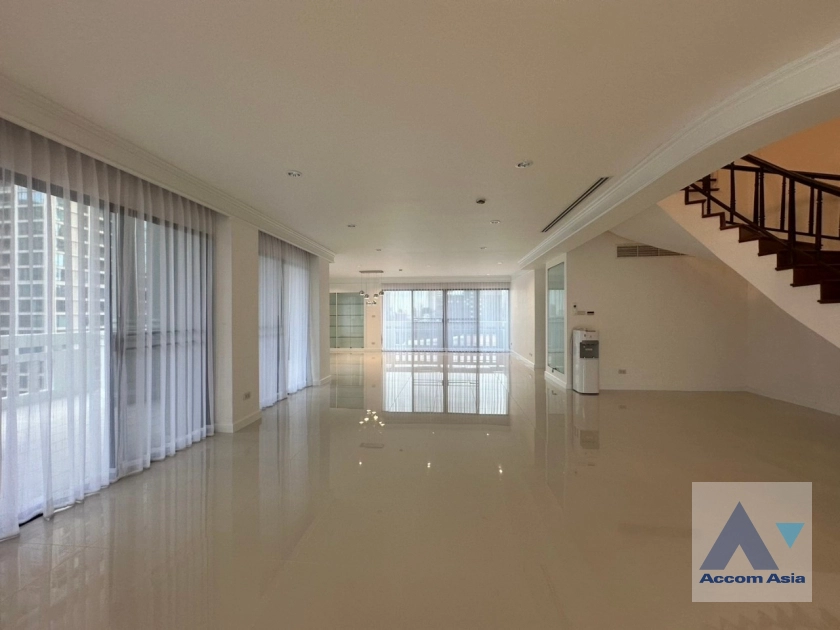 Duplex Condo, Penthouse, Pet friendly |  4 Bedrooms  Apartment For Rent in Ploenchit, Bangkok  near BTS Ratchadamri (1417324)