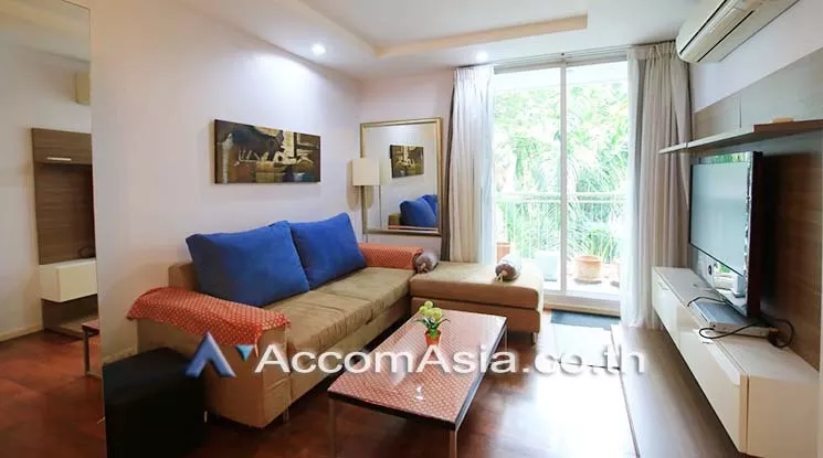  2 Bedrooms  Condominium For Rent in Sukhumvit, Bangkok  near BTS Nana (1517356)