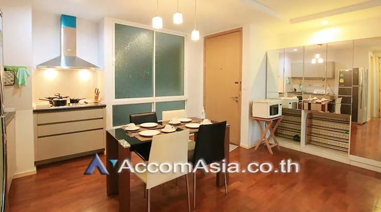  2 Bedrooms  Condominium For Rent in Sukhumvit, Bangkok  near BTS Nana (1517356)