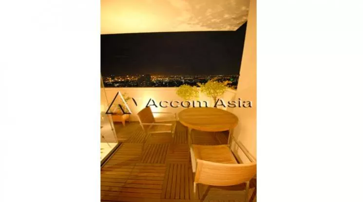  2 Bedrooms  Condominium For Rent & Sale in Sukhumvit, Bangkok  near BTS Thong Lo (1517431)
