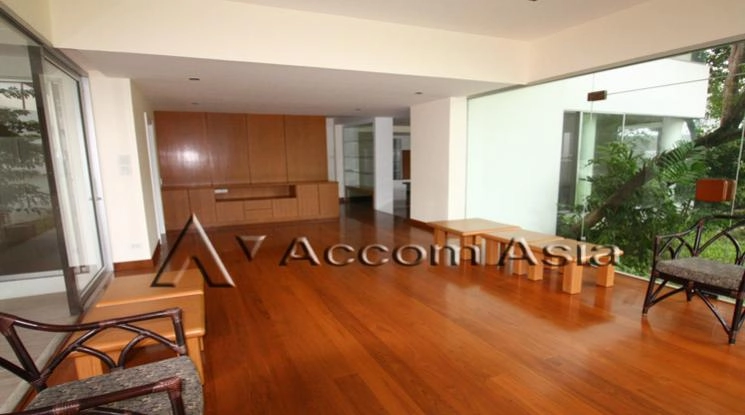 4  3 br House For Rent in sukhumvit ,Bangkok BTS Thong Lo 2317500