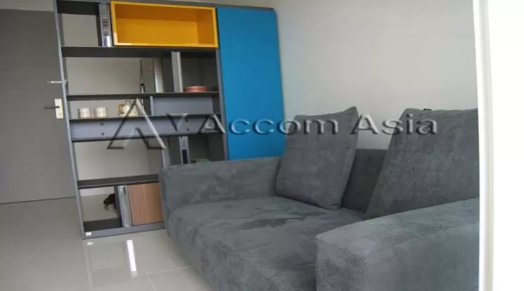  1 Bedroom  Condominium For Rent in Sukhumvit, Bangkok  near BTS On Nut (1517539)