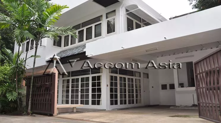  2  5 br House For Rent in Sukhumvit ,Bangkok BTS Thong Lo at Privacy Living 50109