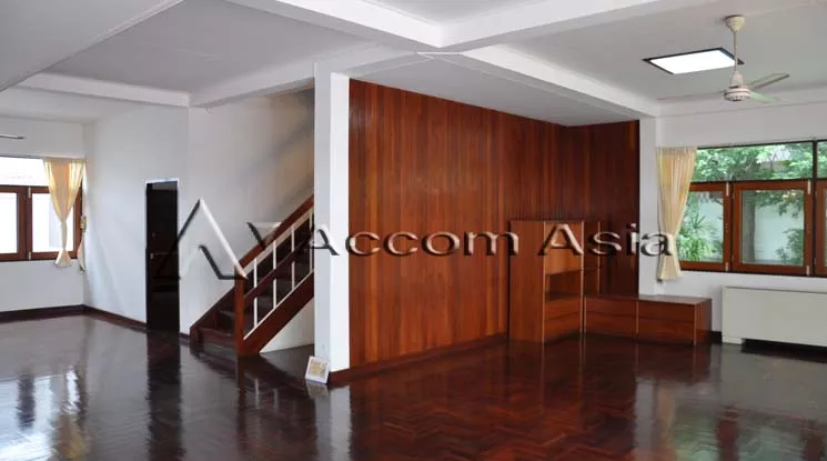 7  5 br House For Rent in Sukhumvit ,Bangkok BTS Thong Lo at Privacy Living 50109