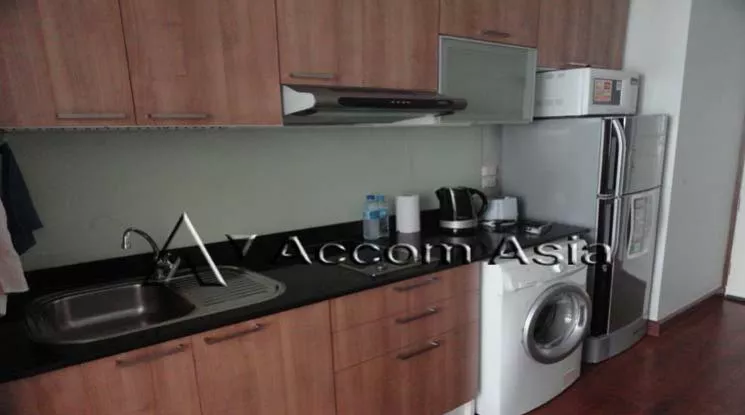  1 Bedroom  Condominium For Rent in Sukhumvit, Bangkok  near BTS Asok - MRT Sukhumvit (1517662)