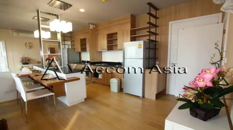  1 Bedroom  Condominium For Rent in Charoennakorn, Bangkok  near BTS Krung Thon Buri (1517687)