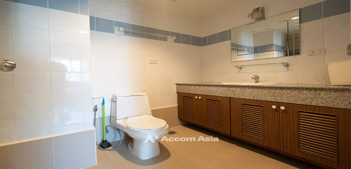 10  3 br Condominium For Rent in Sukhumvit ,Bangkok BTS Phrom Phong at Royal Castle 1517868