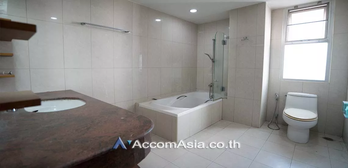 7  3 br Apartment For Rent in Sukhumvit ,Bangkok BTS Phrom Phong at Peaceful environment 1417959