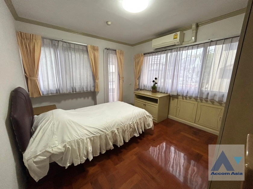 11  3 br Apartment For Rent in Sukhumvit ,Bangkok BTS Thong Lo at Quality community 1417973