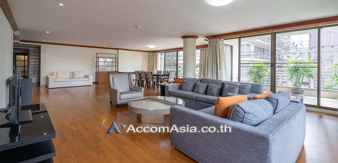 Pet friendly |  4 Bedrooms  Apartment For Rent in Sukhumvit, Bangkok  near BTS Asok - MRT Sukhumvit (1417989)