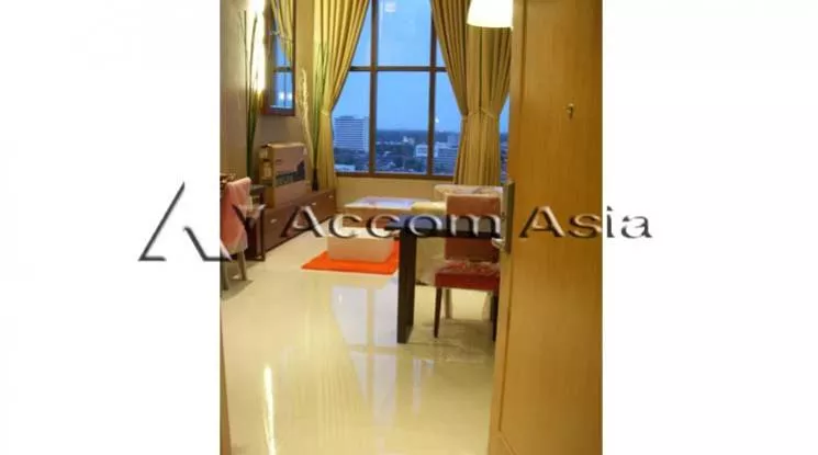  1 Bedroom  Condominium For Rent in Sukhumvit, Bangkok  near BTS Phrom Phong (1517992)