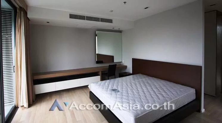  2 Bedrooms  Apartment For Rent in Sukhumvit, Bangkok  near BTS Thong Lo (1418018)