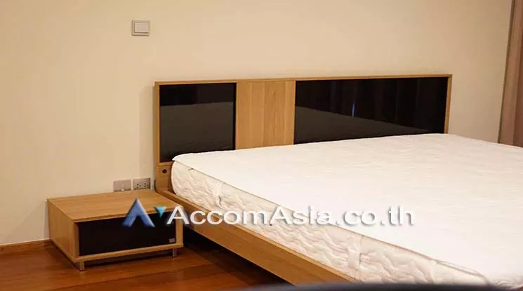  2 Bedrooms  Condominium For Rent in Sukhumvit, Bangkok  near BTS Thong Lo (1518125)