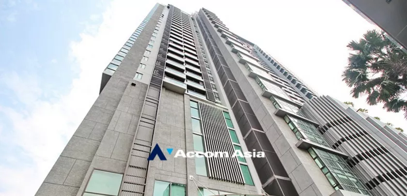  1 Bedroom  Condominium For Rent & Sale in Sukhumvit, Bangkok  near BTS Phrom Phong (1518187)